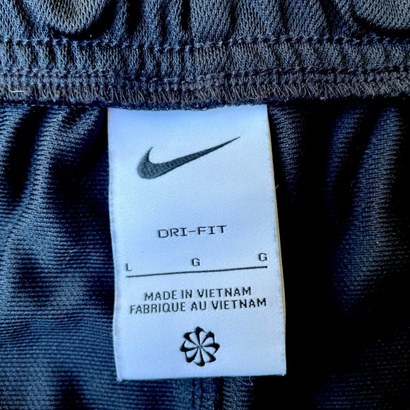 Nike, Black Shorts, Size Large - Picture 3 of 3